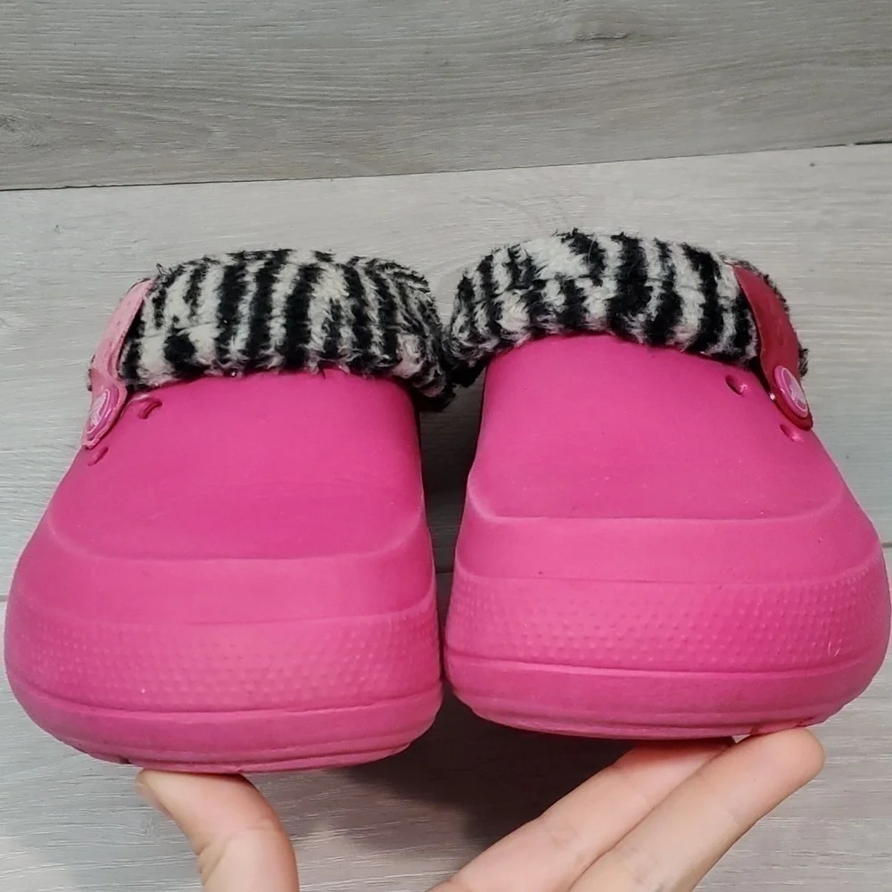 Crocs Juniors Blitzn Girls Barbie Zebra Clogs Insulated lined Slippers  shoes J2